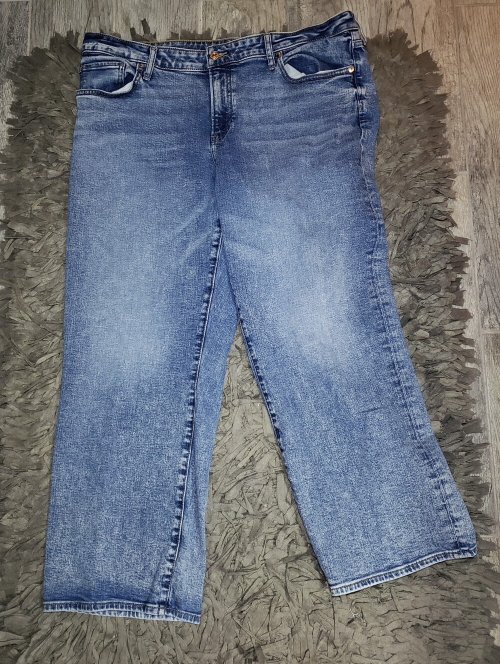 Express Low Rise 90's Ankle Boot Jeans